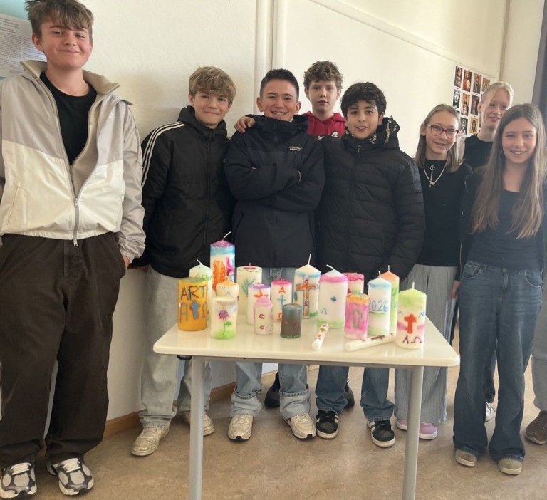 Fro_Gei_Osterkerzen_Bild