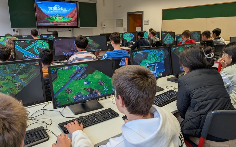 PXL_20251002_125343968.MP