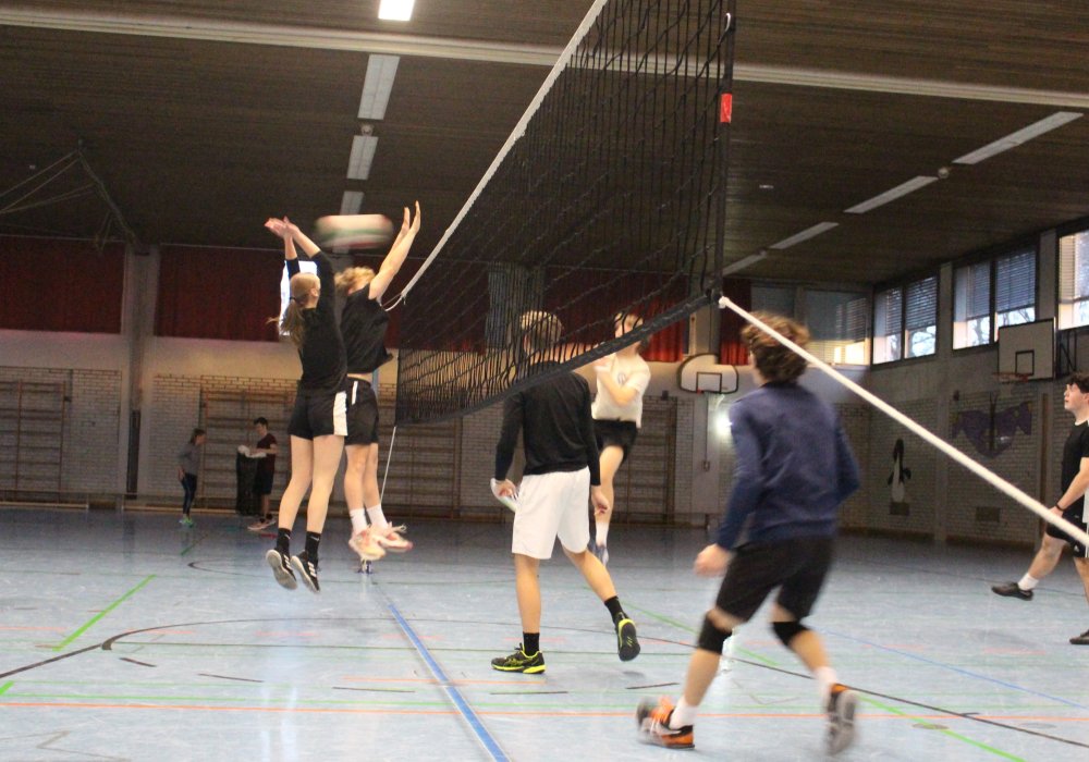 volleyball2024oben-56d9449b